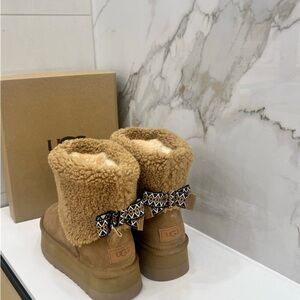 UGG Brown Boots with Patterned Bow
